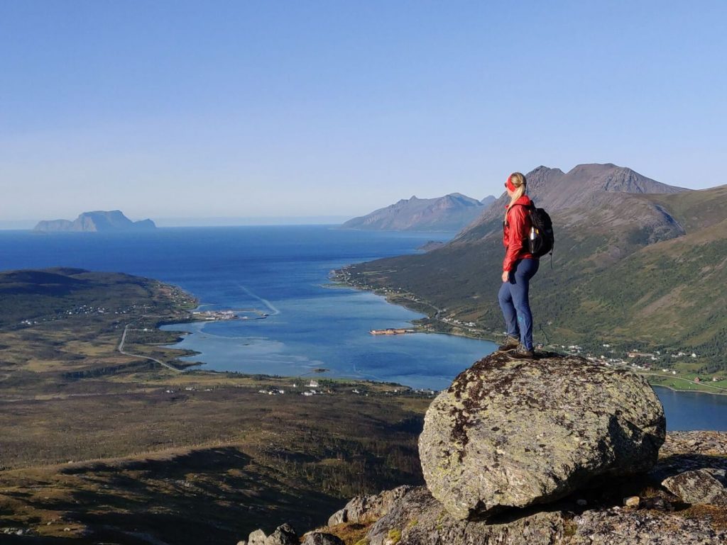 Rundfjellet Arctic Norway walking tour views
