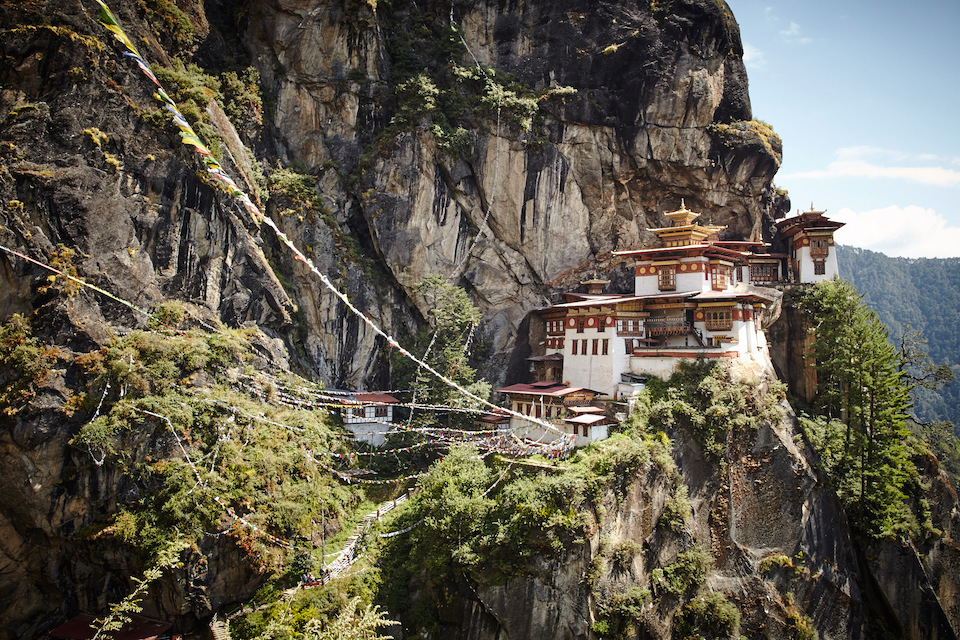 Taktsang / The Tigers Nest | Park Trek Tigers Nest Bhutan walking tour