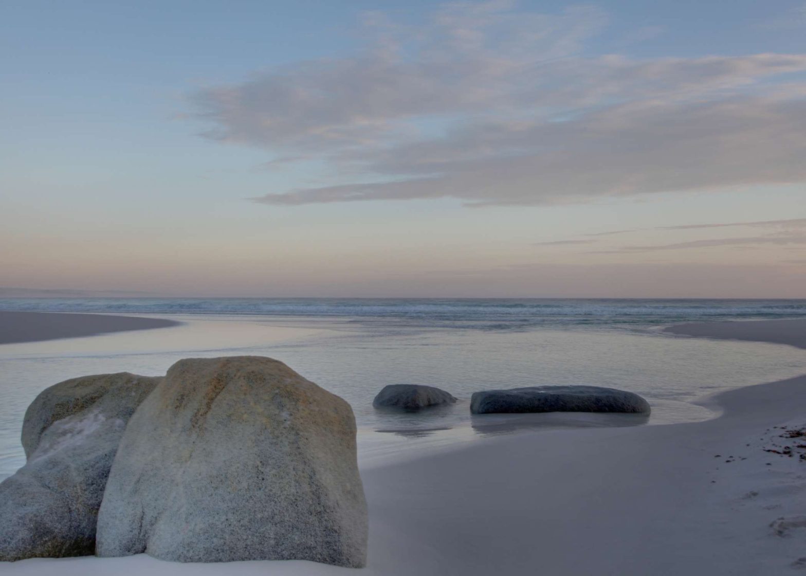 Bay of Fires Guided Trek, Tasmanian Walking Company