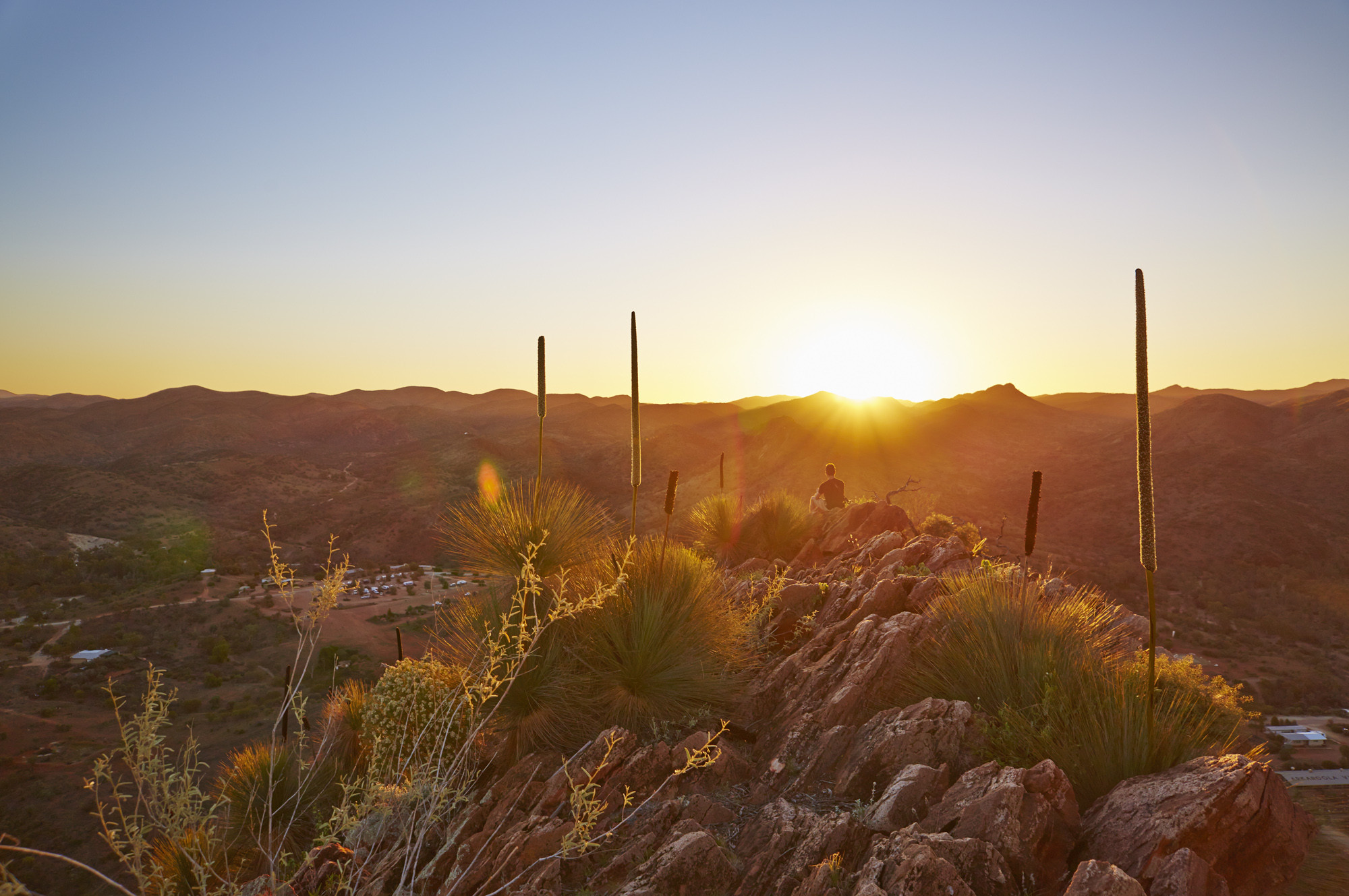 27734 | Park Trek Arkaroola Hero SHot